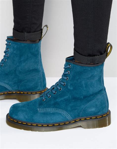 doc martens suede boots.